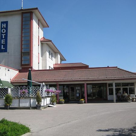 Hotel Kalkstrand Паргас Экстерьер фото
