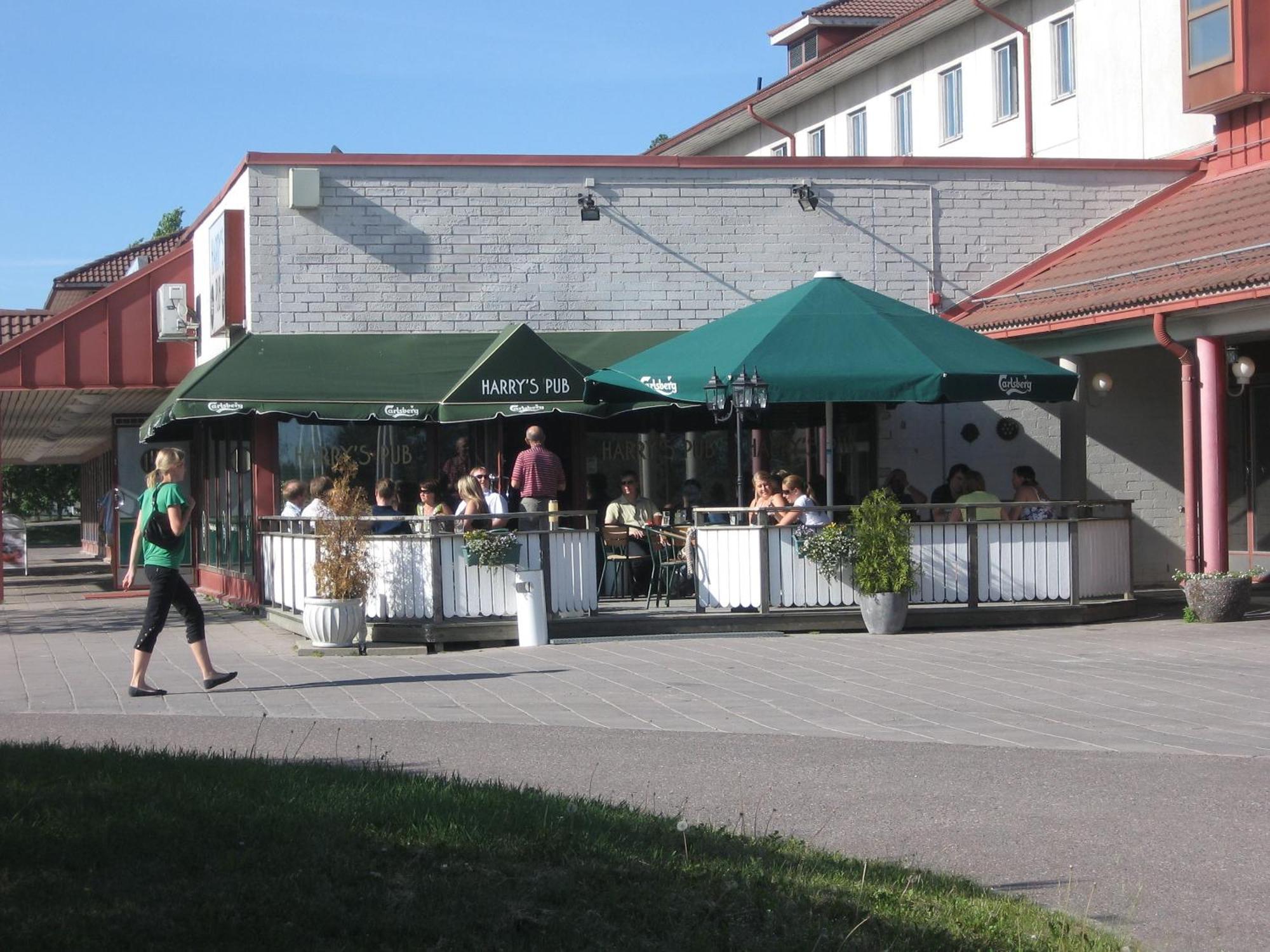 Hotel Kalkstrand Паргас Экстерьер фото